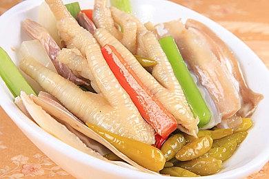 国产悬疑《三伏》试玩版今日15点上线 流程1小时